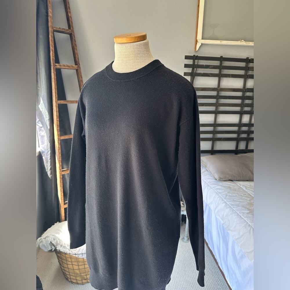 Alexander Wang black knit with neon green stripe, size medium - Picture 5 of 13